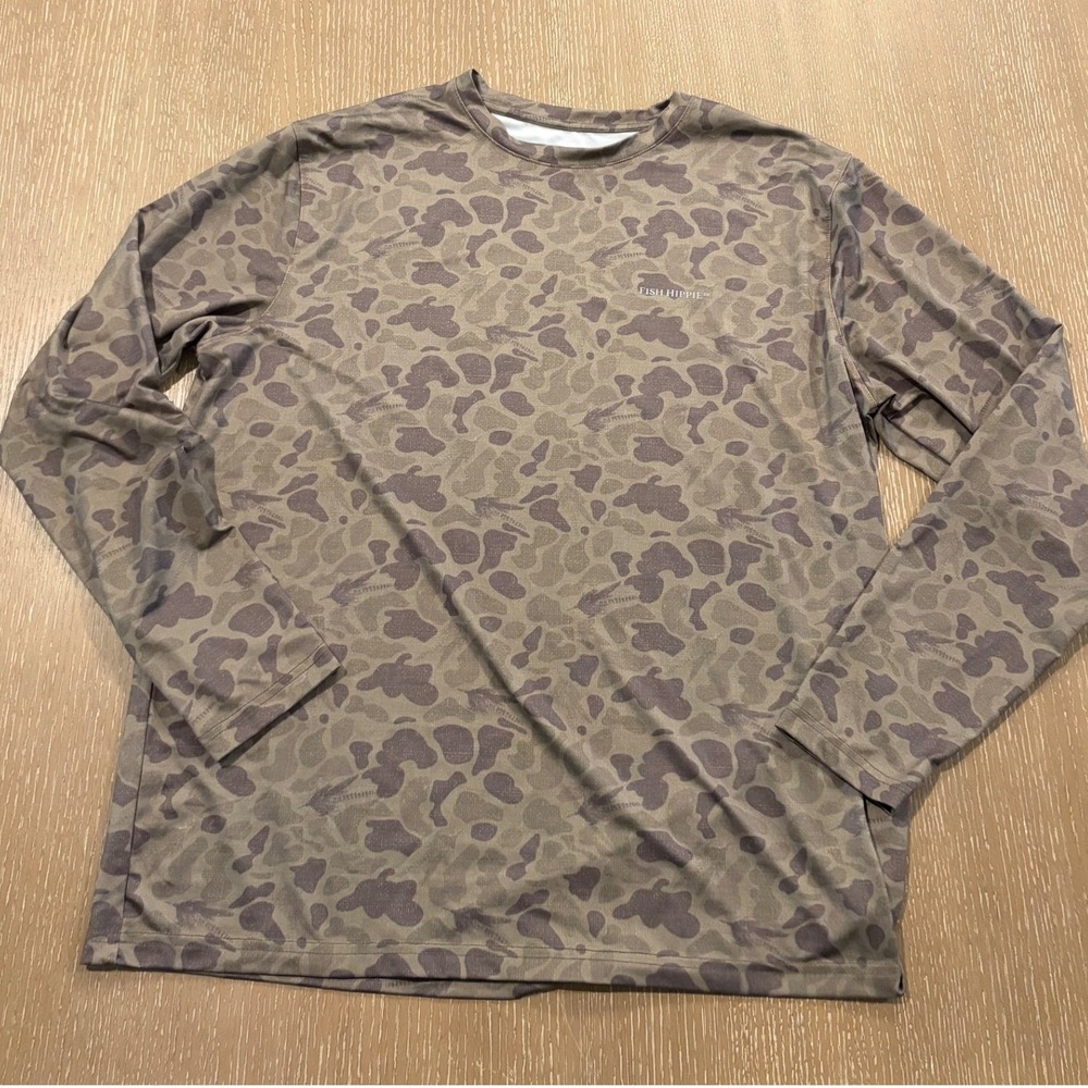 Fish Hippie Solar Haze Camo Performance Shirt Mens Medium Long Sleeve Green